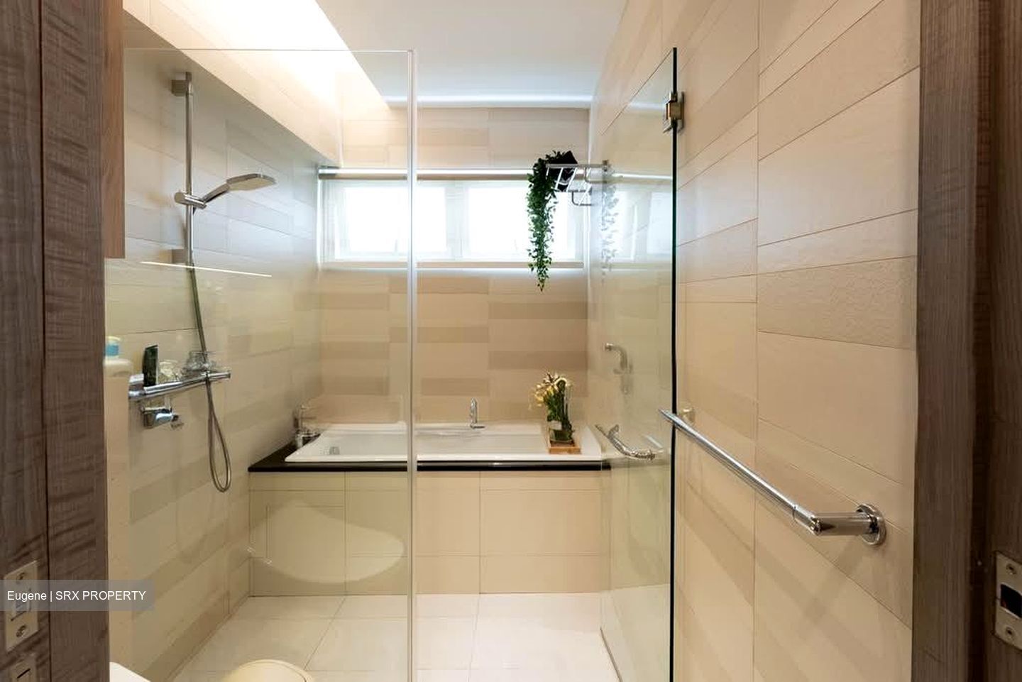 Leonie Towers (D9), Apartment #591892541